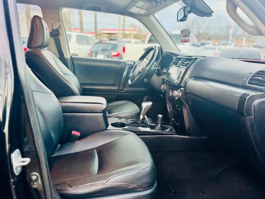 Toyota 4Runner TRD PRO 4WD 2020