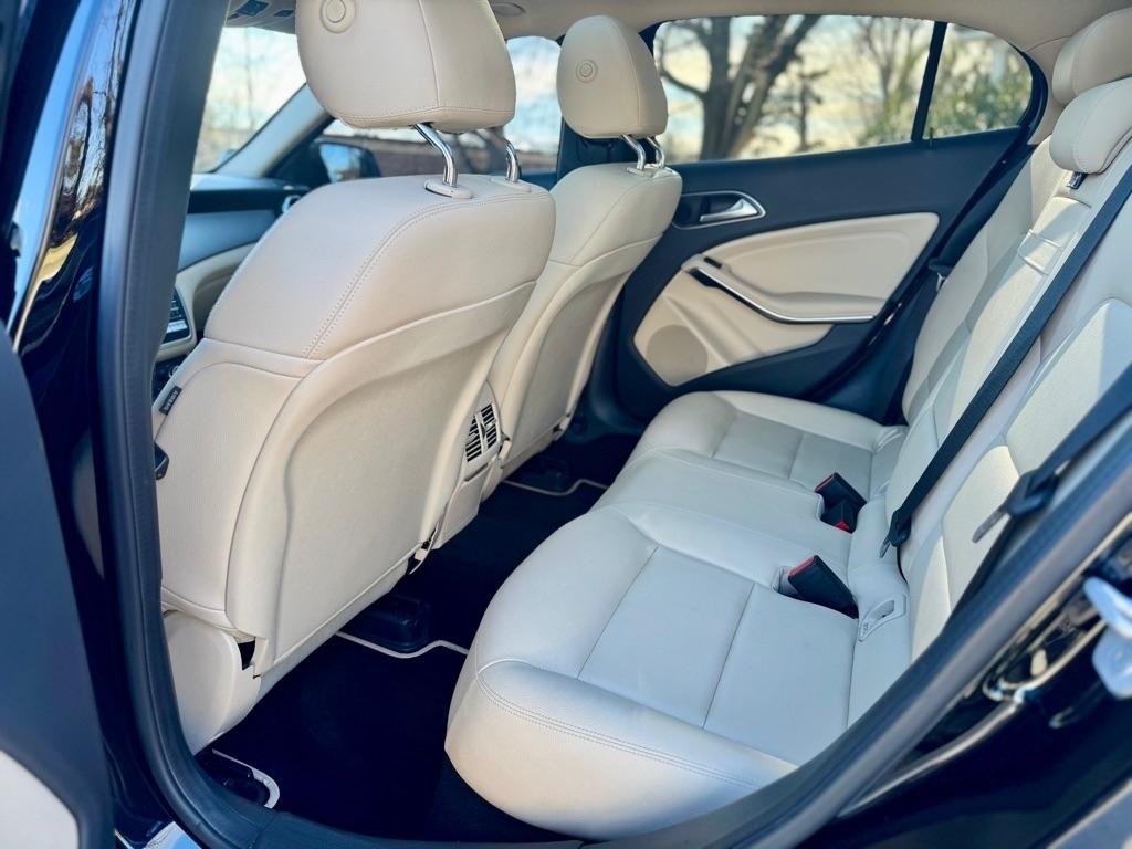 Mercedes-Benz GLA-Class GLA250 4MATIC 2018