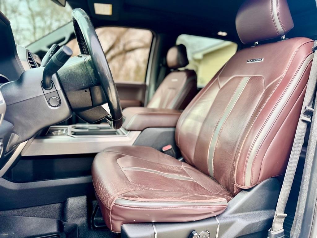 Ford F-350 SD Platinum Crew Cab Long Box 4WD 2017