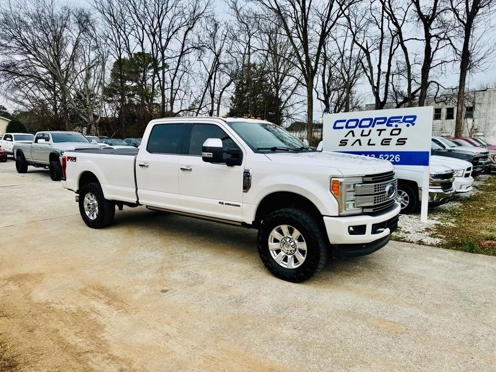 Ford F-350 SD Platinum Crew Cab Long Box 4WD 2017