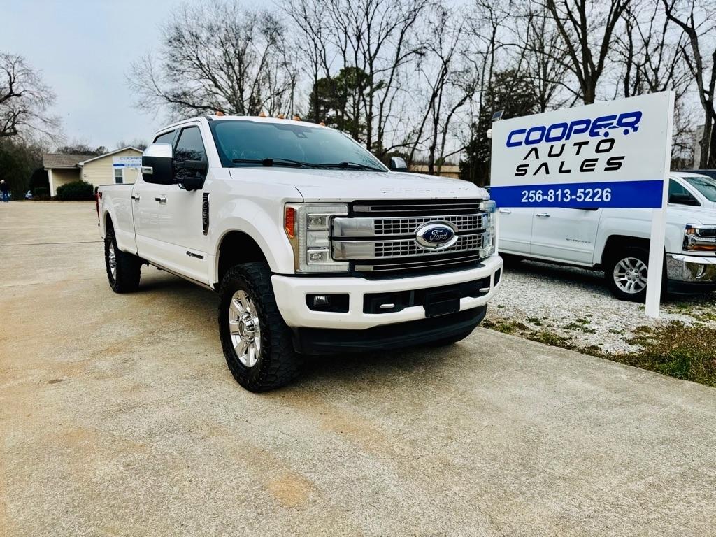 Ford F-350 SD Platinum Crew Cab Long Box 4WD 2017