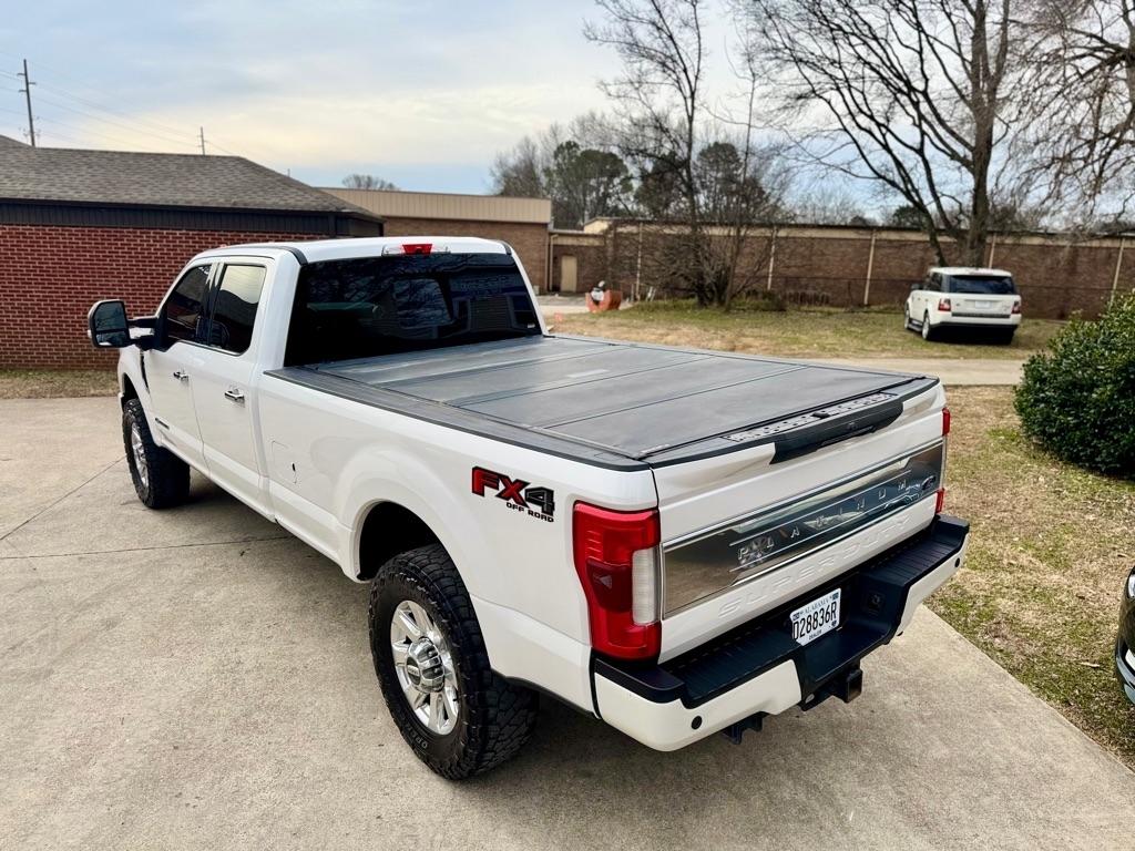 Ford F-350 SD Platinum Crew Cab Long Box 4WD 2017