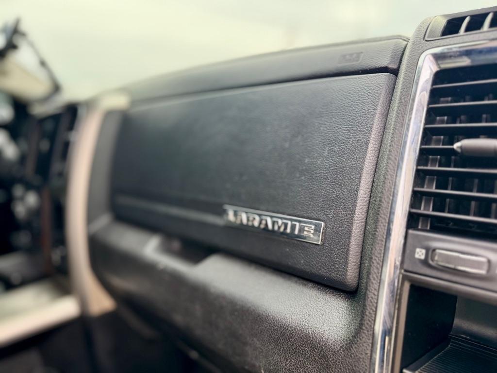 RAM 2500 Laramie Crew Cab LWB 4WD 2013