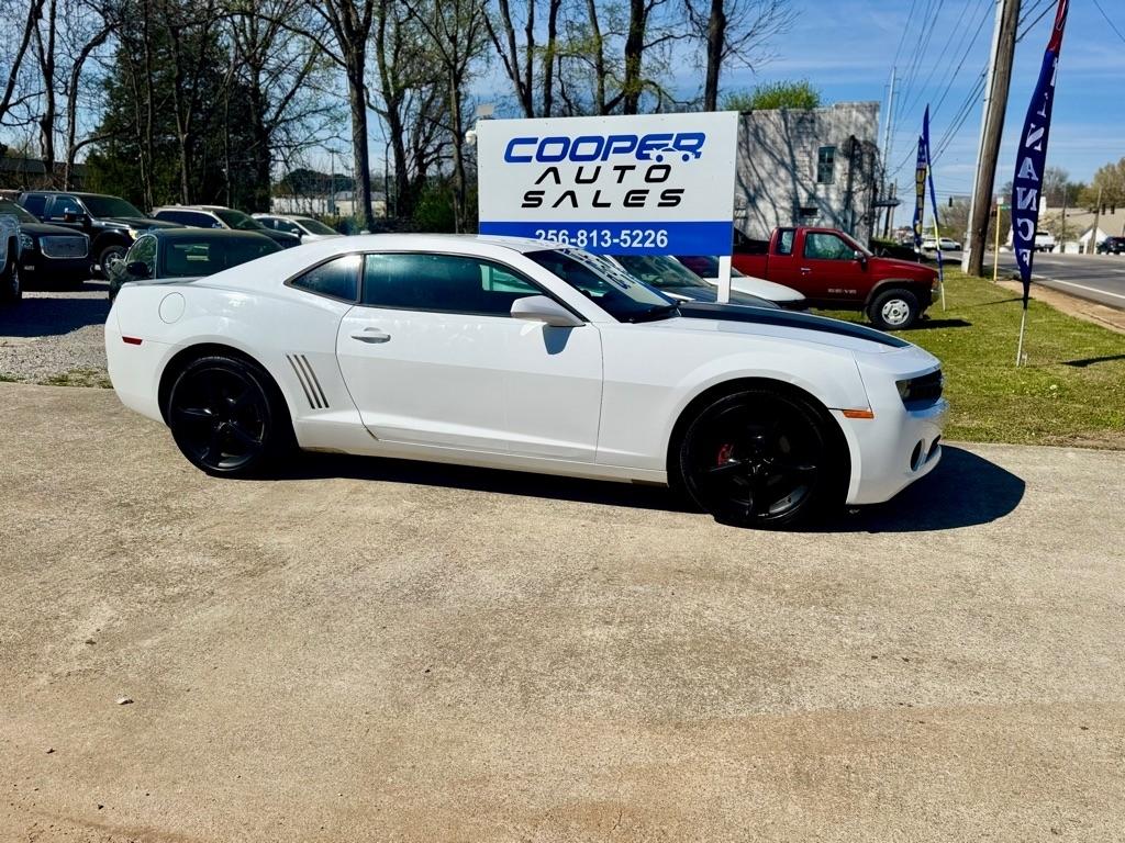 Chevrolet Camaro LS Coupe 2013