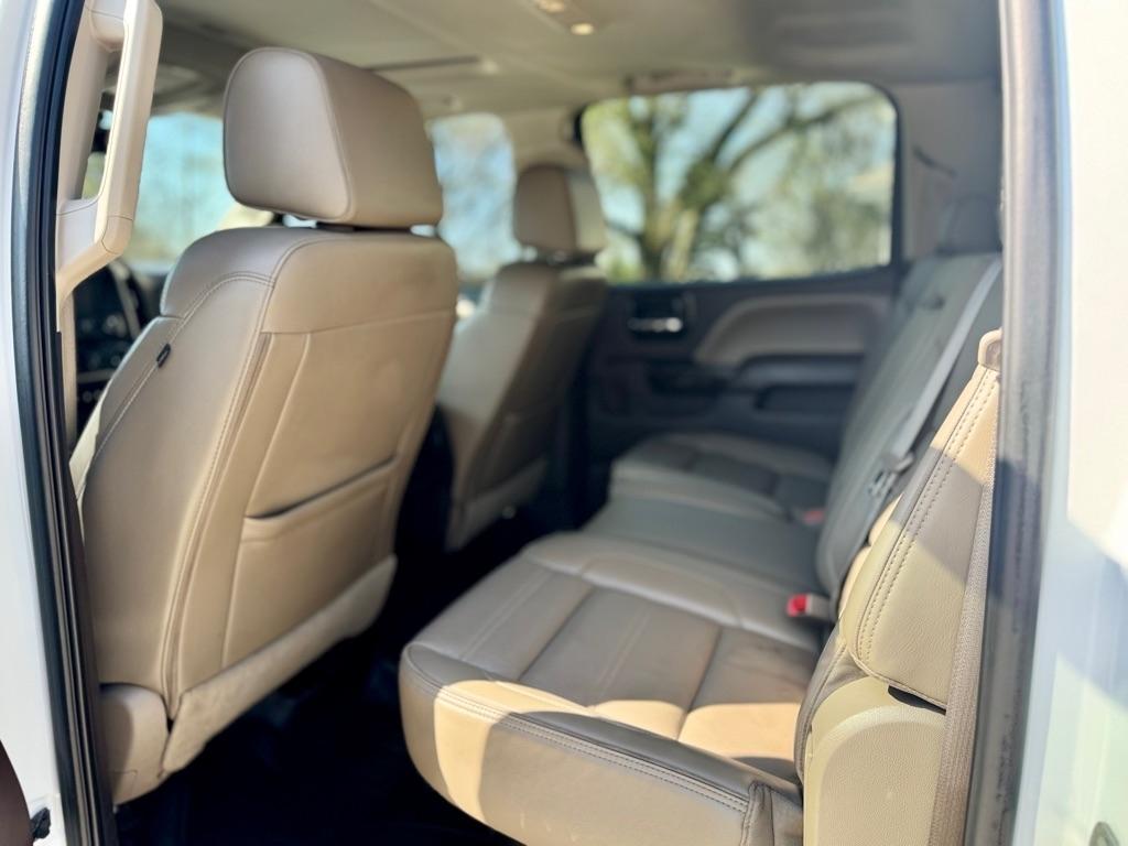 GMC Sierra 2500HD Denali Crew Cab 4WD 2016