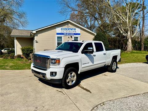 2016 GMC Sierra 2500HD Denali Crew Cab 4WD
