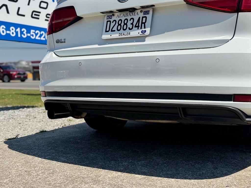 Volkswagen Jetta 2.0T GLI 6M 2017