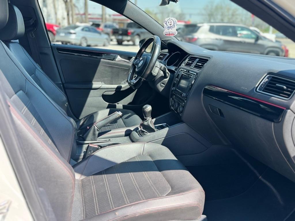 Volkswagen Jetta 2.0T GLI 6M 2017