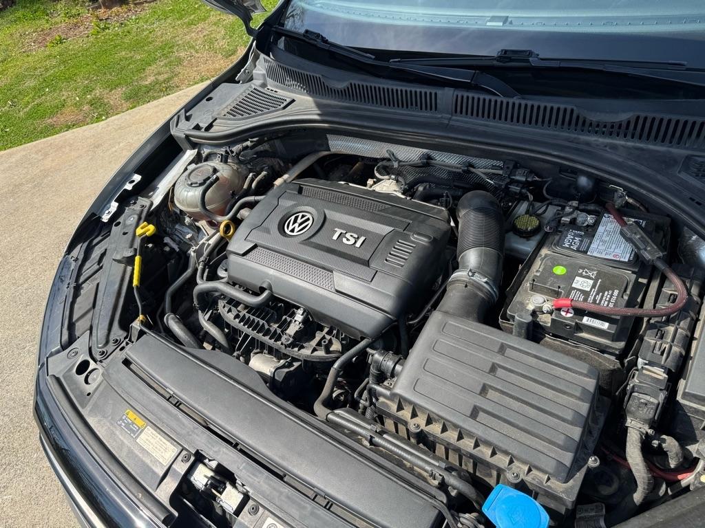 Volkswagen Jetta GLI S 7A 2019