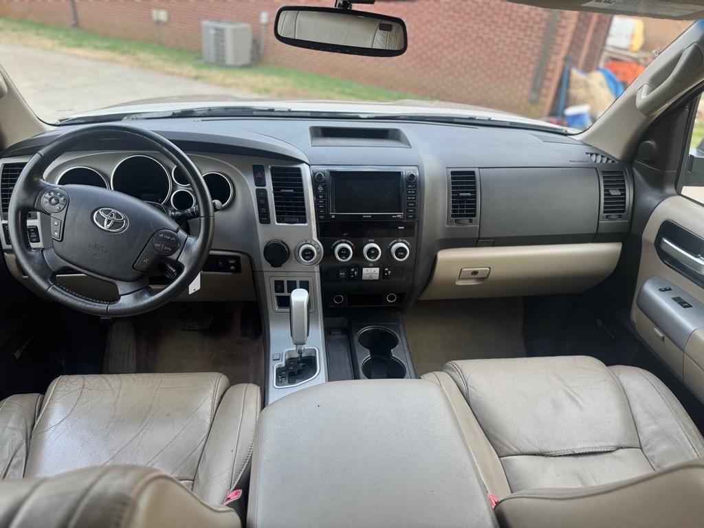 Toyota Sequoia Limited 2WD 2008