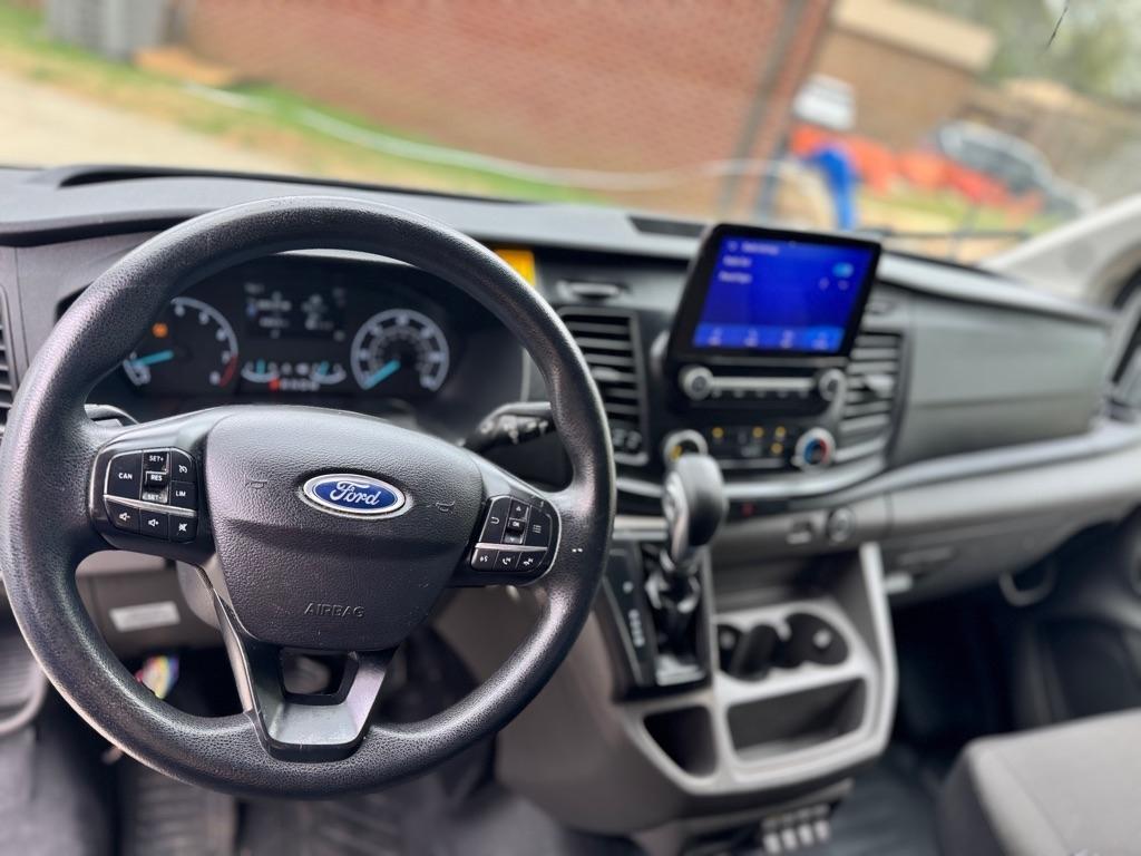 Ford Transit 150 Van Low Roof w/Sliding Pass. 130-in. WB 2020