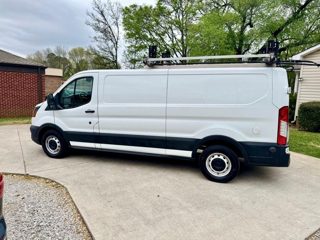 Ford Transit 150 Van Low Roof w/Sliding Pass. 130-in. WB 2020
