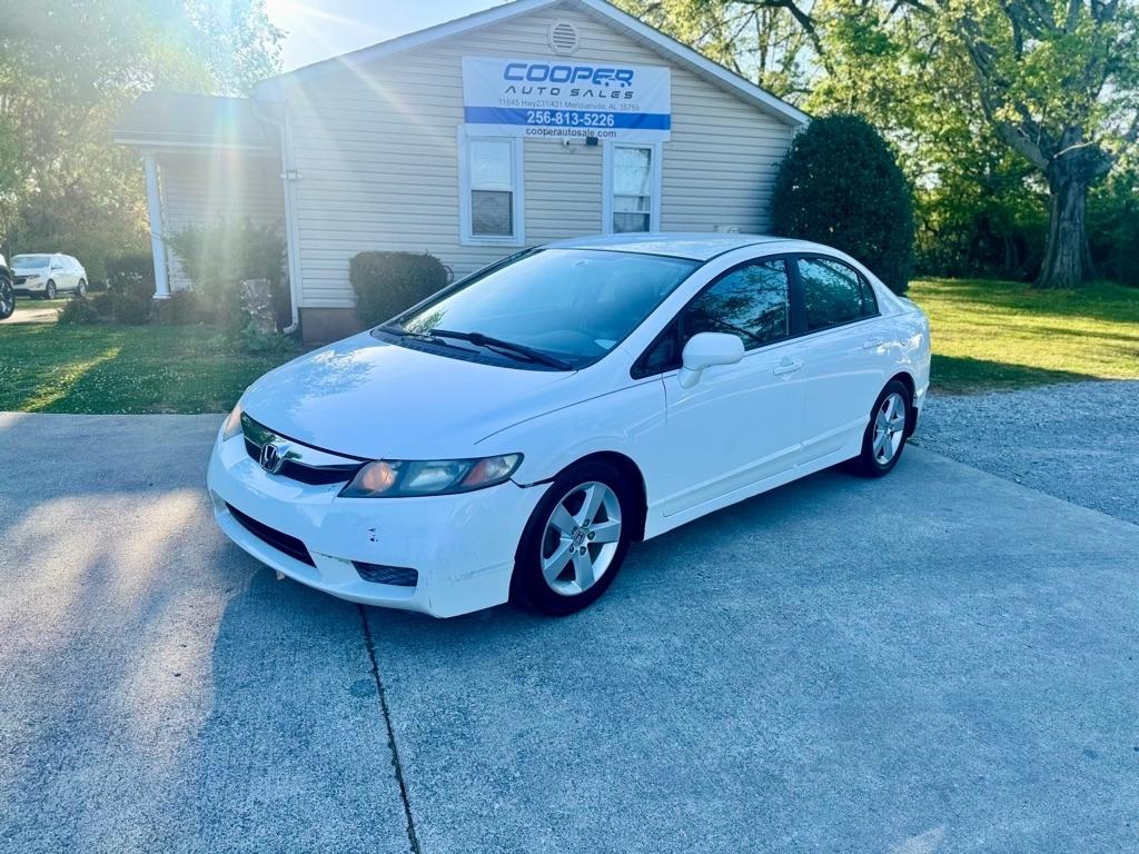 Honda Civic LX-S Sedan 5-Speed AT 2011