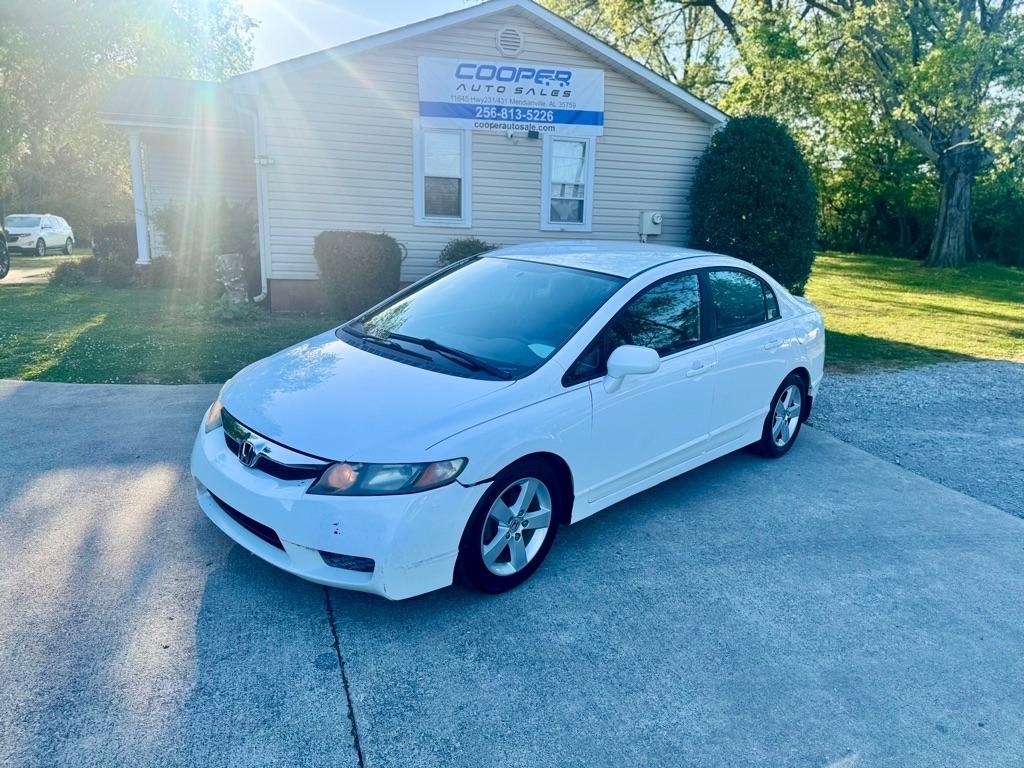 Honda Civic LX-S Sedan 5-Speed AT 2011