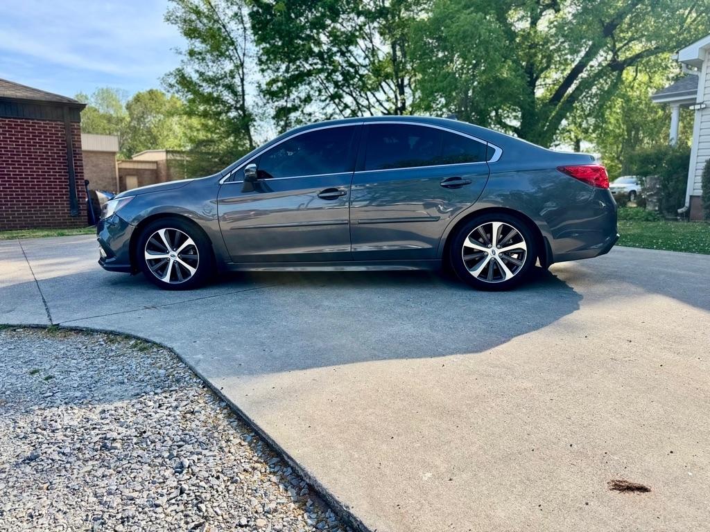 Subaru Legacy 3.6R Limited 2019