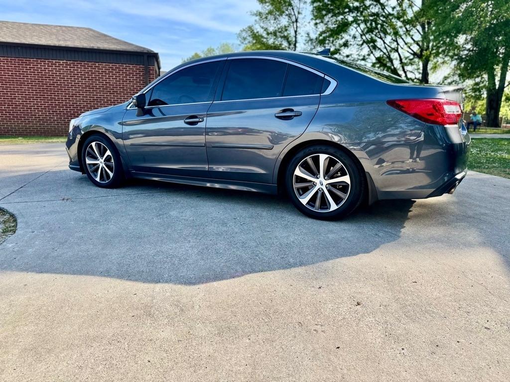 Subaru Legacy 3.6R Limited 2019