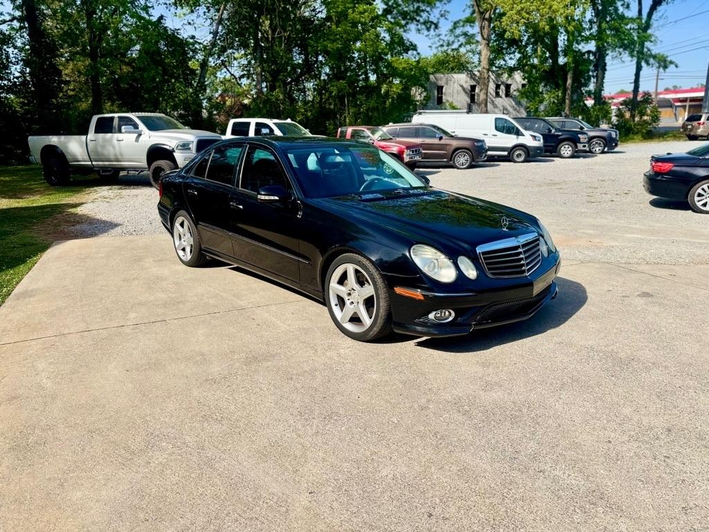 Mercedes-Benz E-Class E350 Luxury Sedan 2009