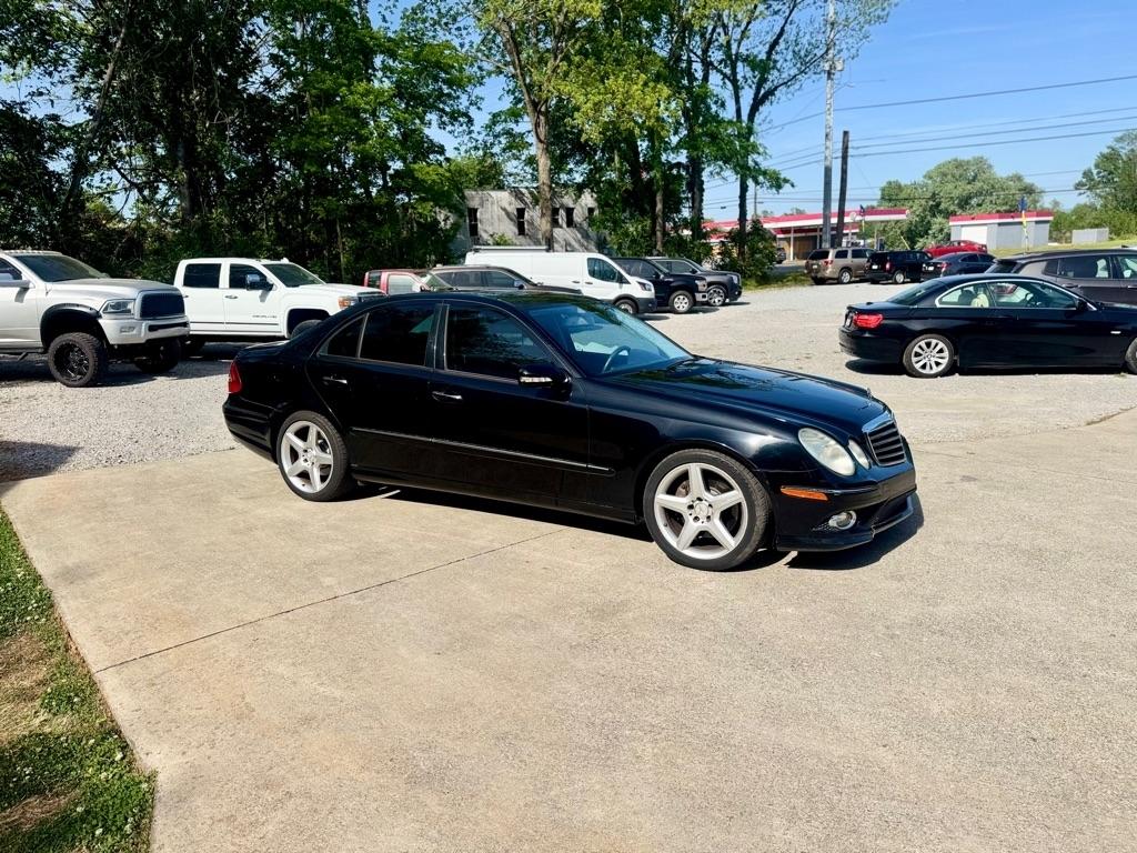 Mercedes-Benz E-Class E350 Luxury Sedan 2009