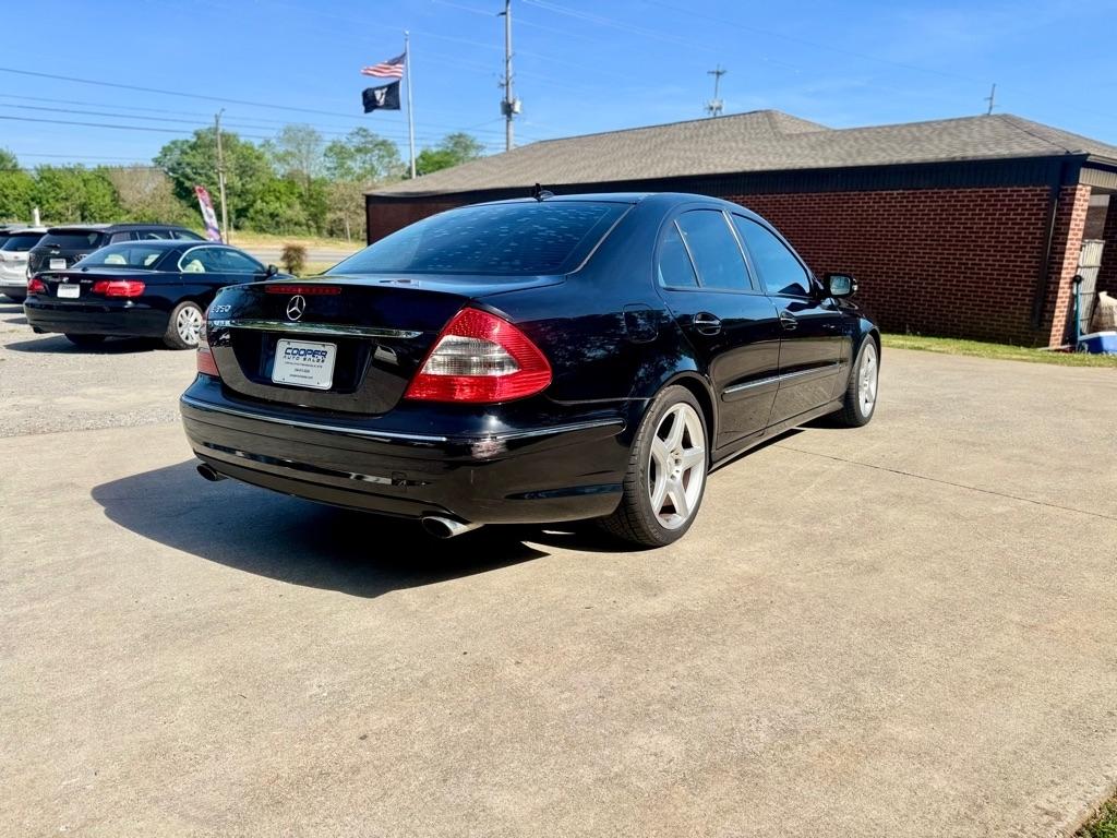 Mercedes-Benz E-Class E350 Luxury Sedan 2009