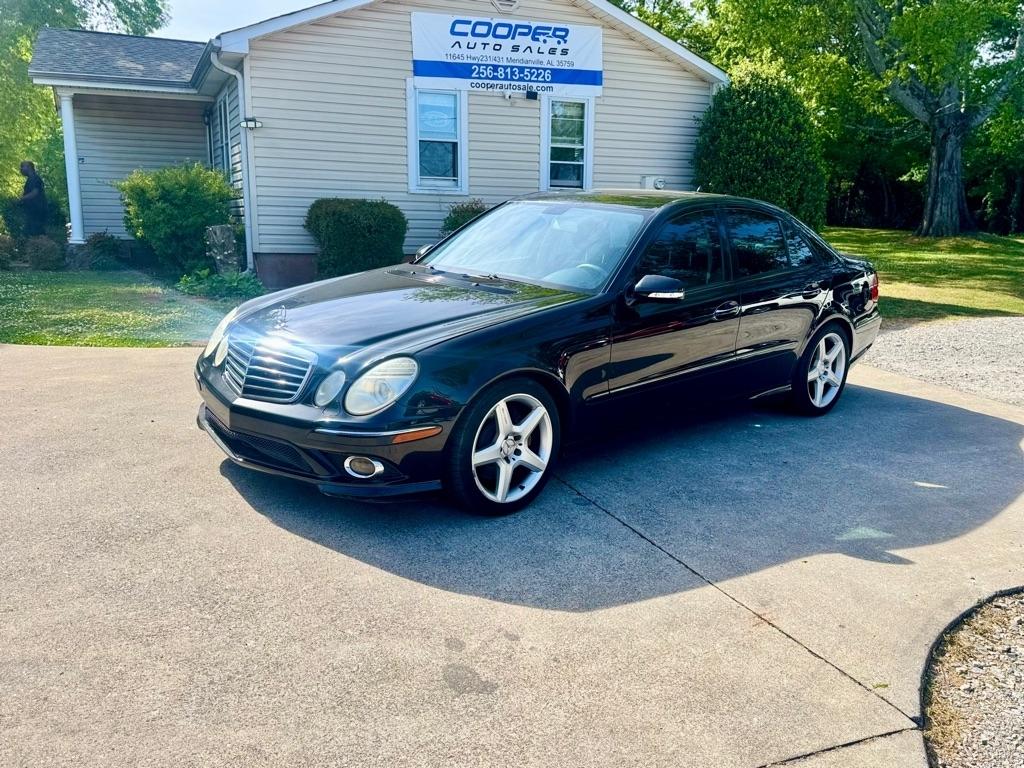 Mercedes-Benz E-Class E350 Luxury Sedan 2009