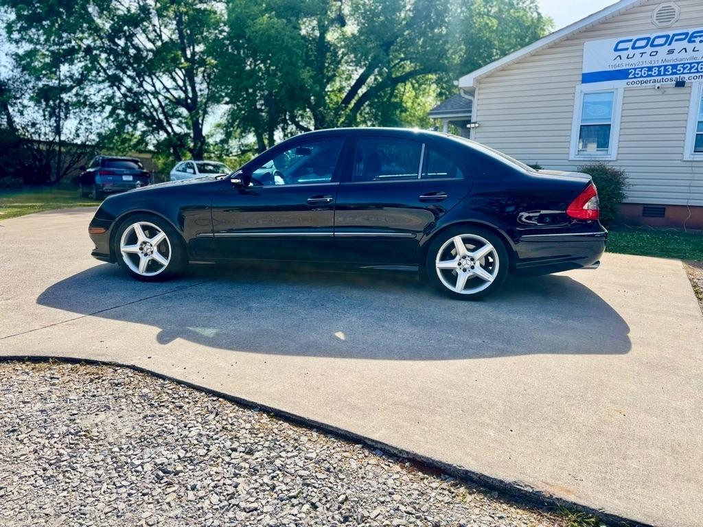 Mercedes-Benz E-Class E350 Luxury Sedan 2009