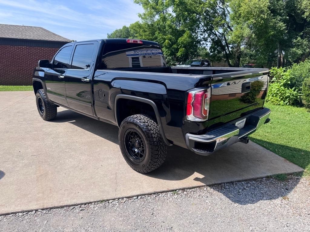 GMC Sierra 1500 Denali Crew Cab Long Box 4WD 2017