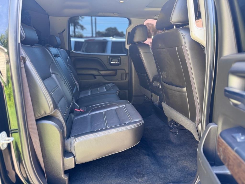 GMC Sierra 1500 Denali Crew Cab Long Box 4WD 2017