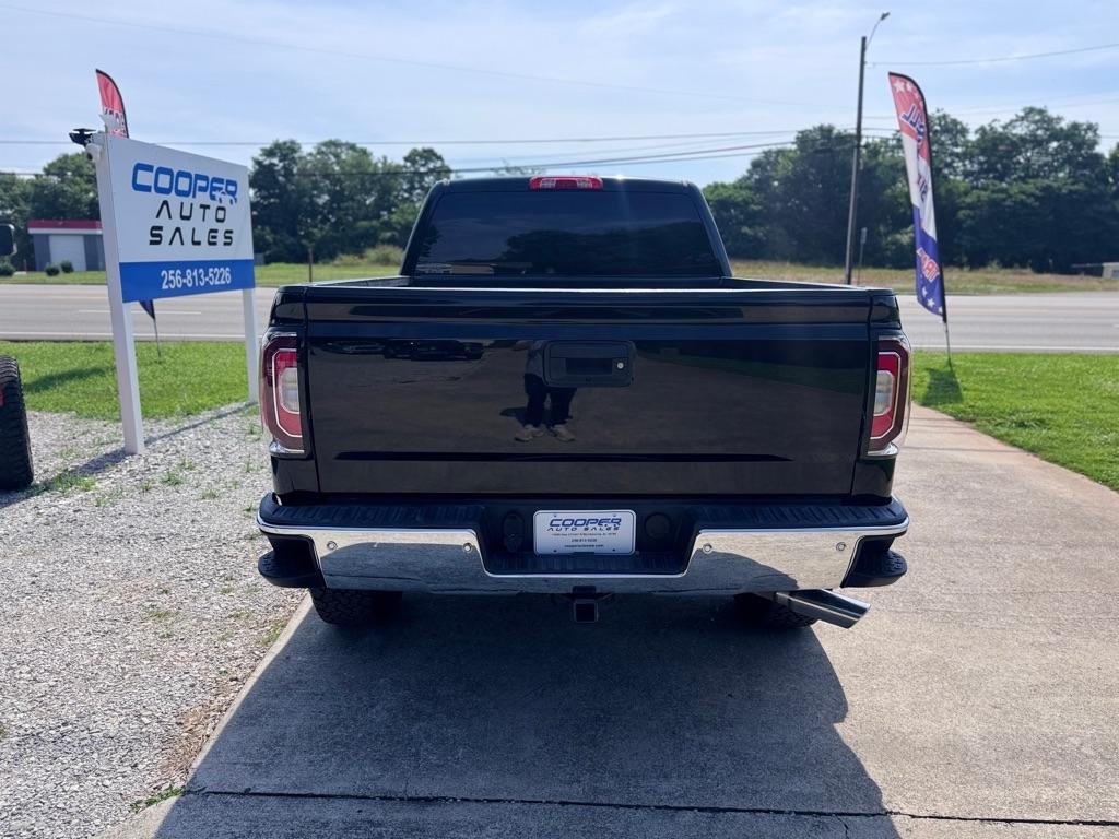 GMC Sierra 1500 Denali Crew Cab Long Box 4WD 2017