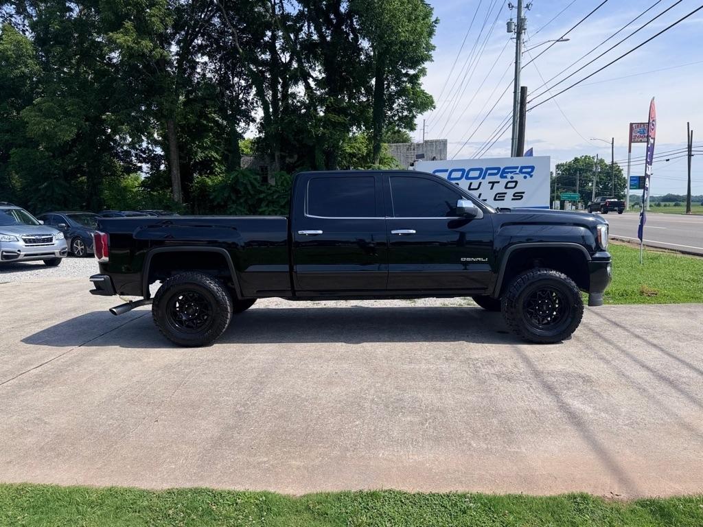 GMC Sierra 1500 Denali Crew Cab Long Box 4WD 2017