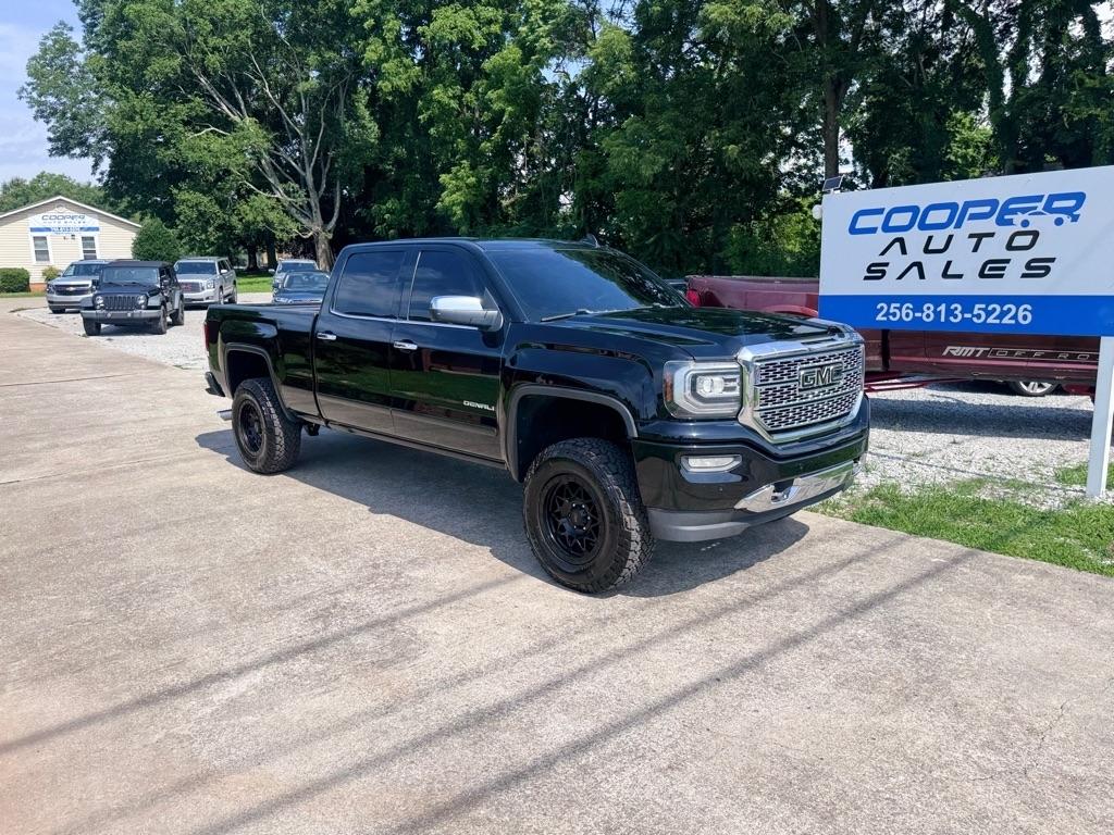 GMC Sierra 1500 Denali Crew Cab Long Box 4WD 2017