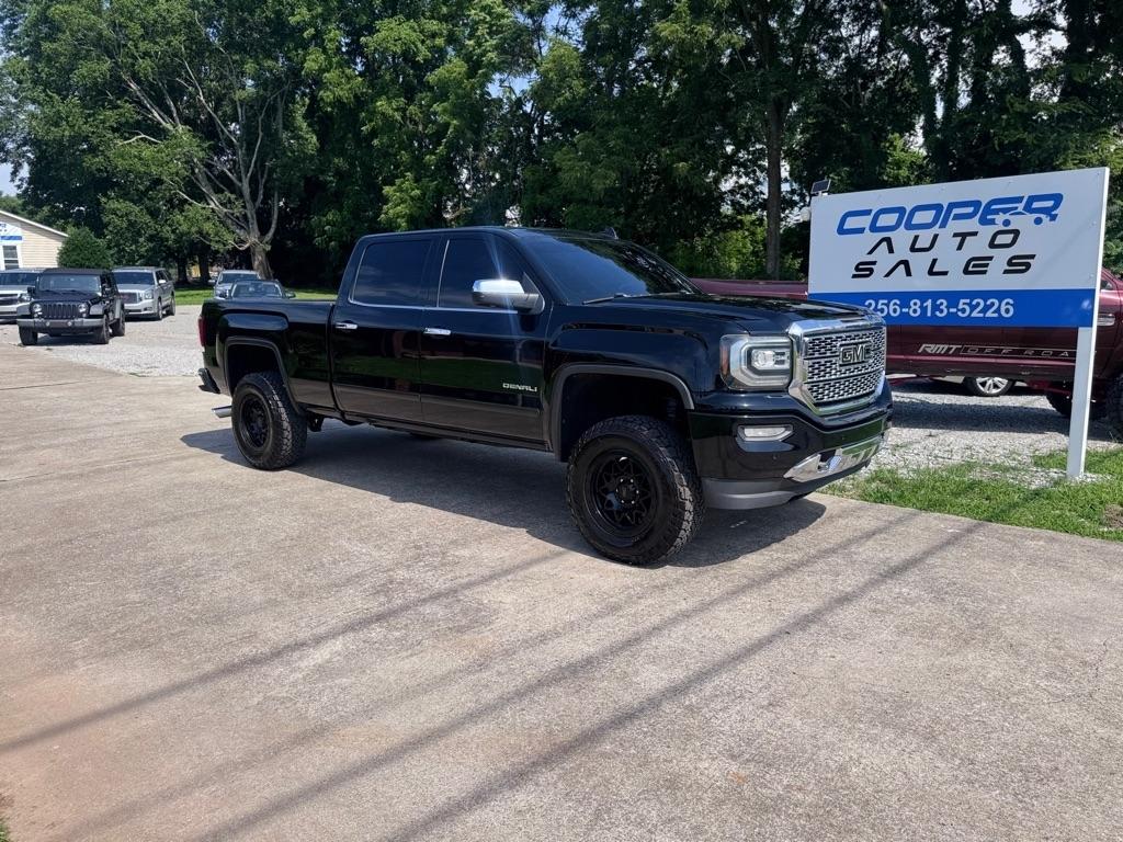 GMC Sierra 1500 Denali Crew Cab Long Box 4WD 2017