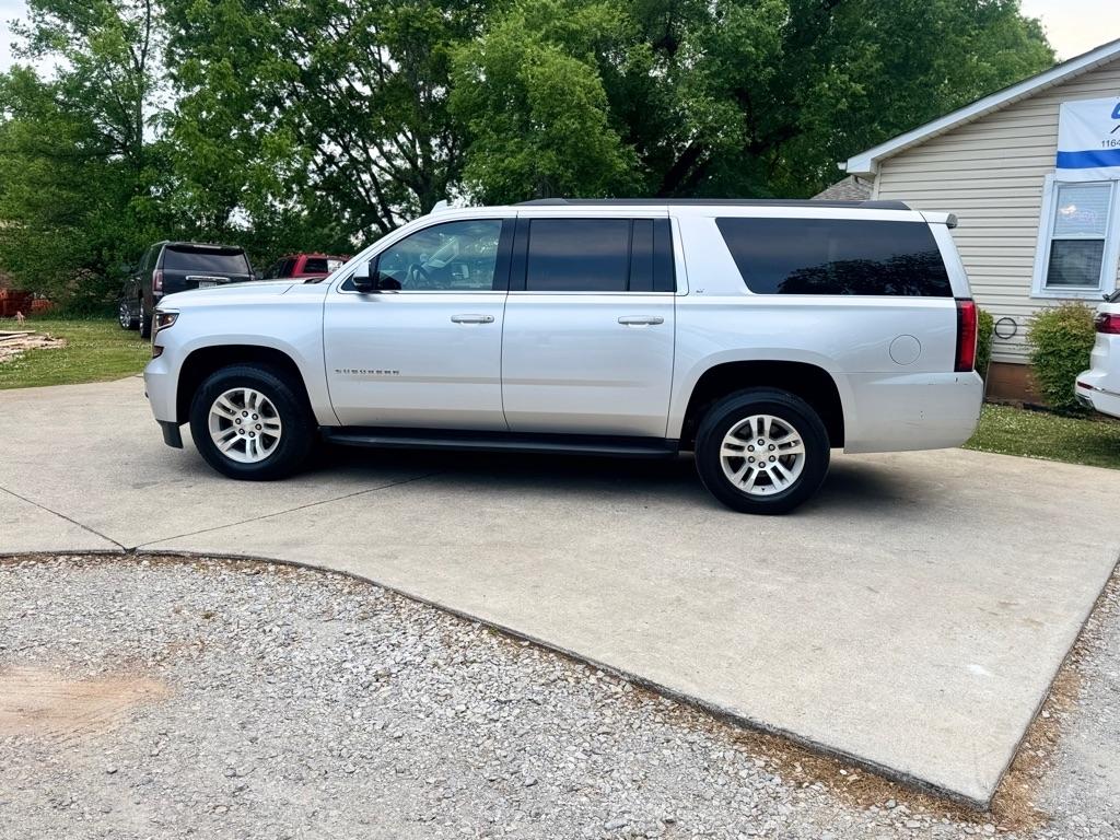 Chevrolet Suburban LT 2WD 2019