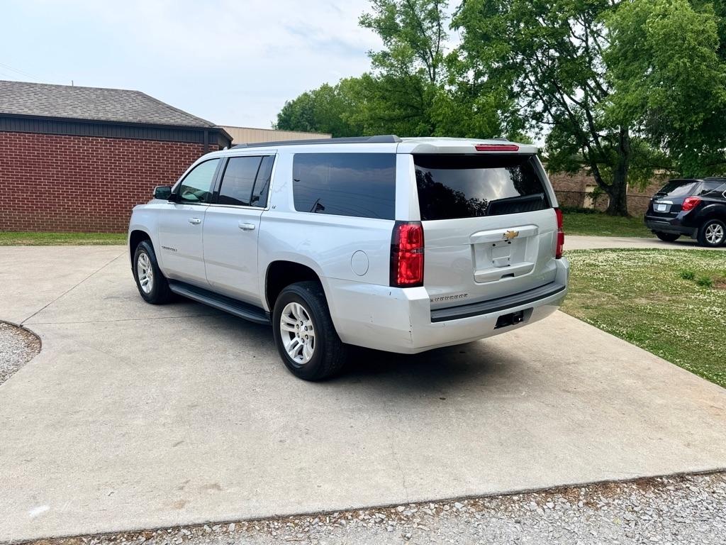Chevrolet Suburban LT 2WD 2019