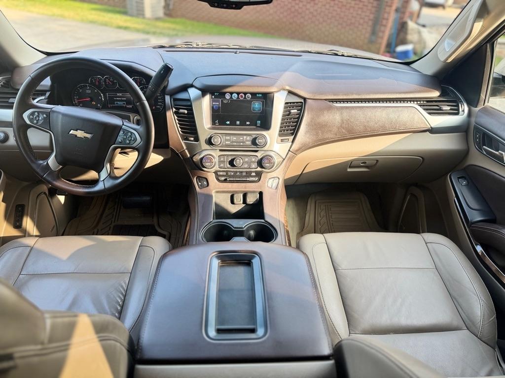 Chevrolet Suburban LT 4WD 2015