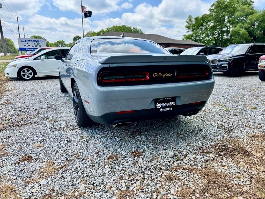 Dodge Challenger R/T Plus 2022