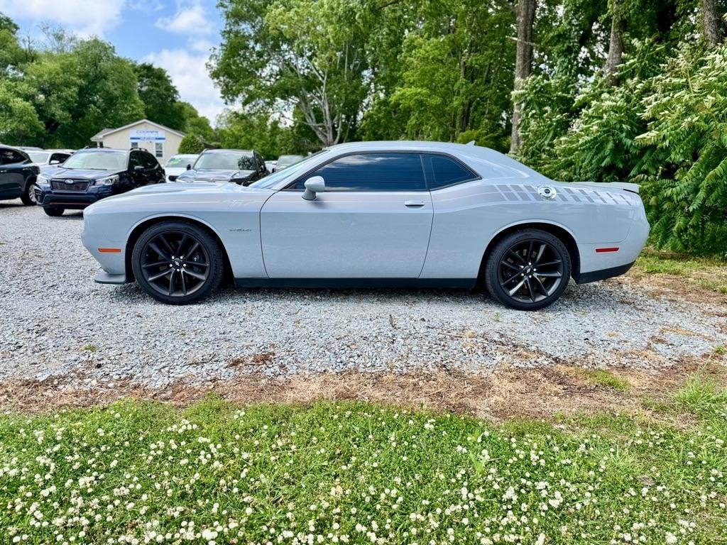 Dodge Challenger R/T Plus 2022