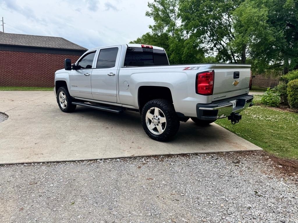 Chevrolet Silverado 2500HD LTZ Crew Cab 4WD 2015