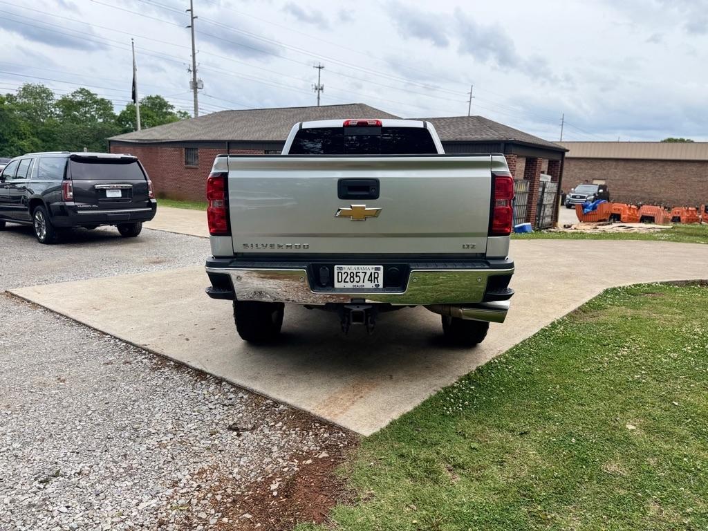 Chevrolet Silverado 2500HD LTZ Crew Cab 4WD 2015