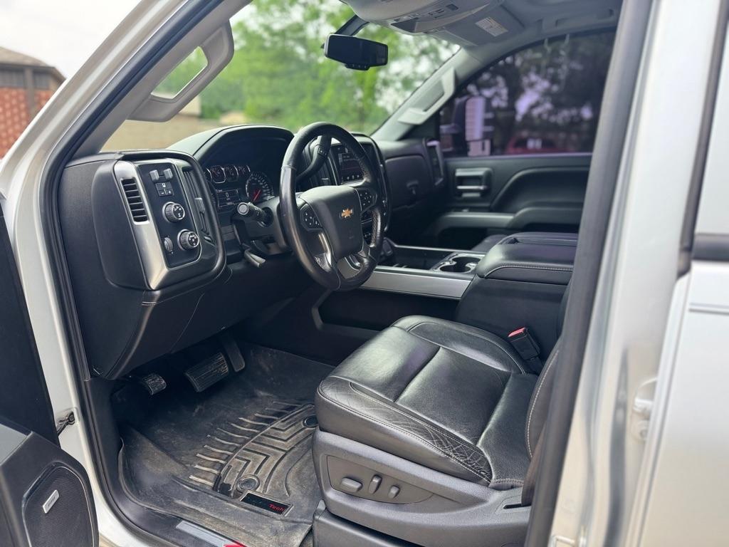 Chevrolet Silverado 2500HD LTZ Crew Cab 4WD 2015