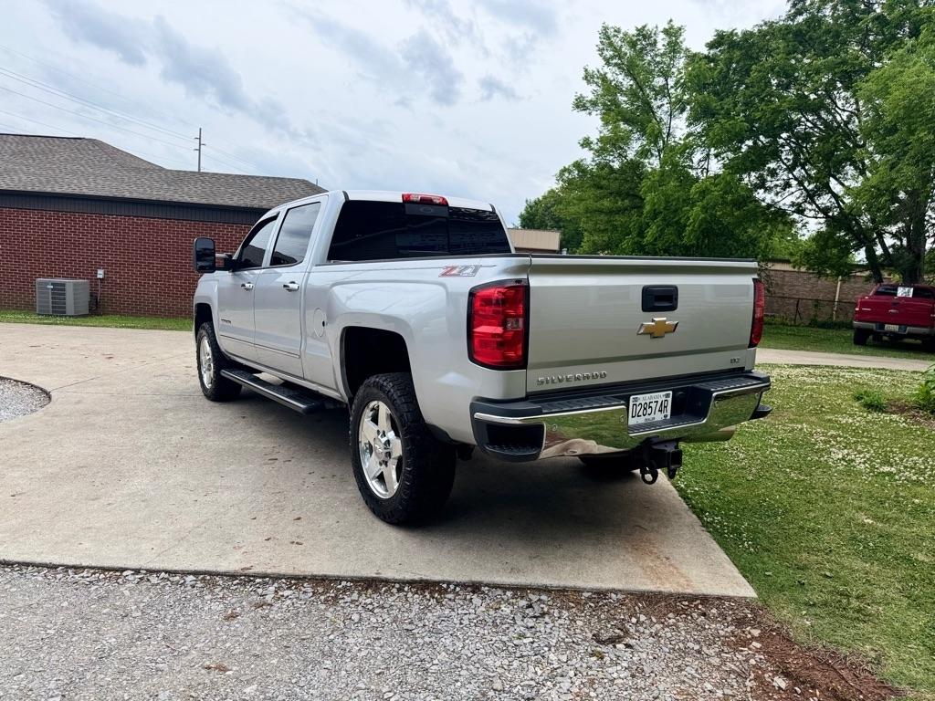 Chevrolet Silverado 2500HD LTZ Crew Cab 4WD 2015