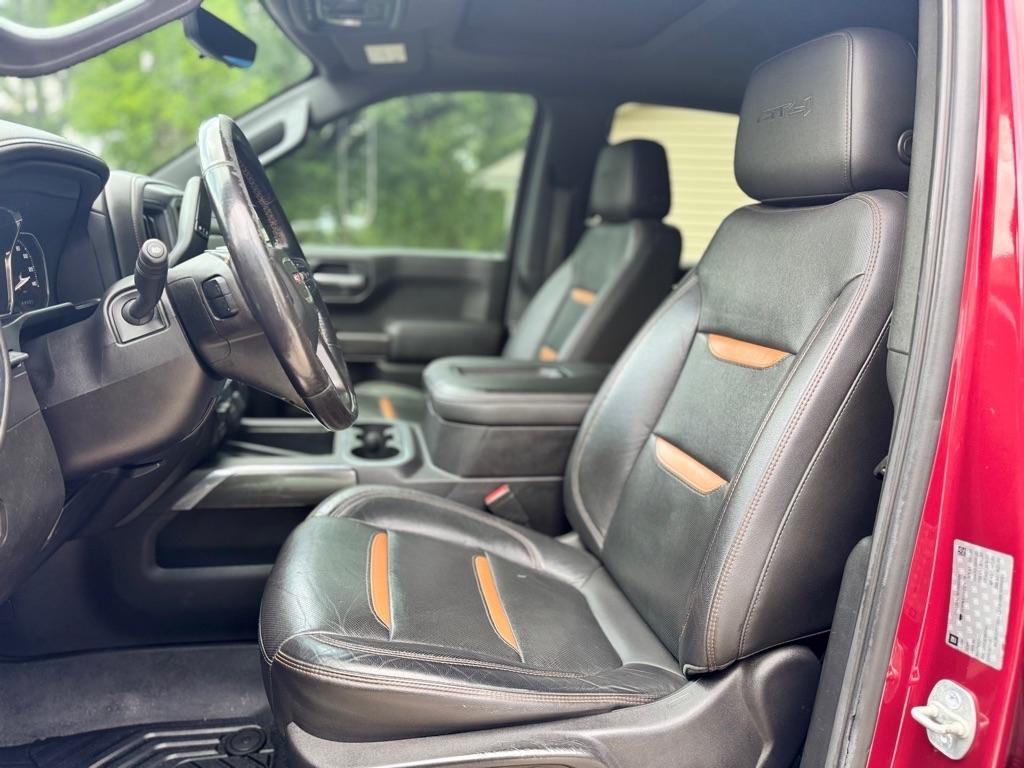GMC Sierra 1500 AT4 Crew Cab Long Box 4WD 2019