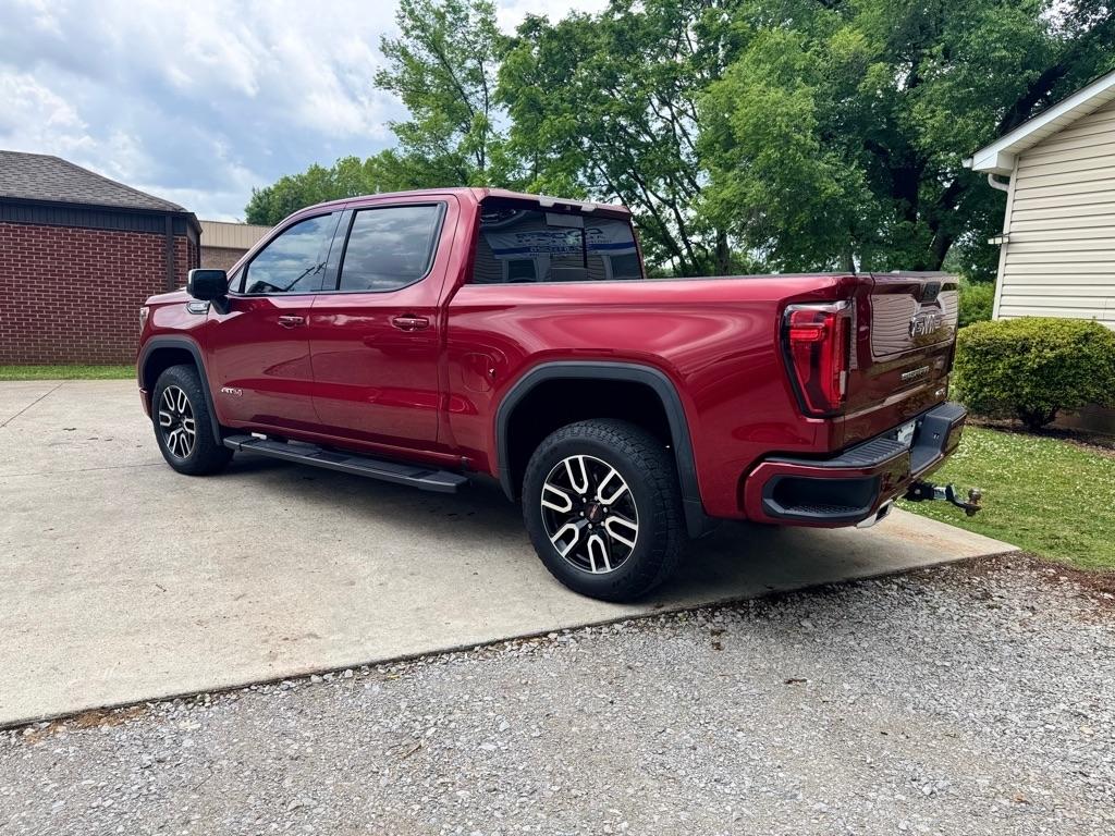 GMC Sierra 1500 AT4 Crew Cab Long Box 4WD 2019