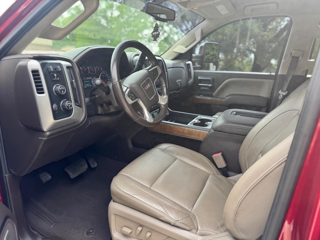 GMC Sierra 2500HD SLT Crew Cab 4WD 2019