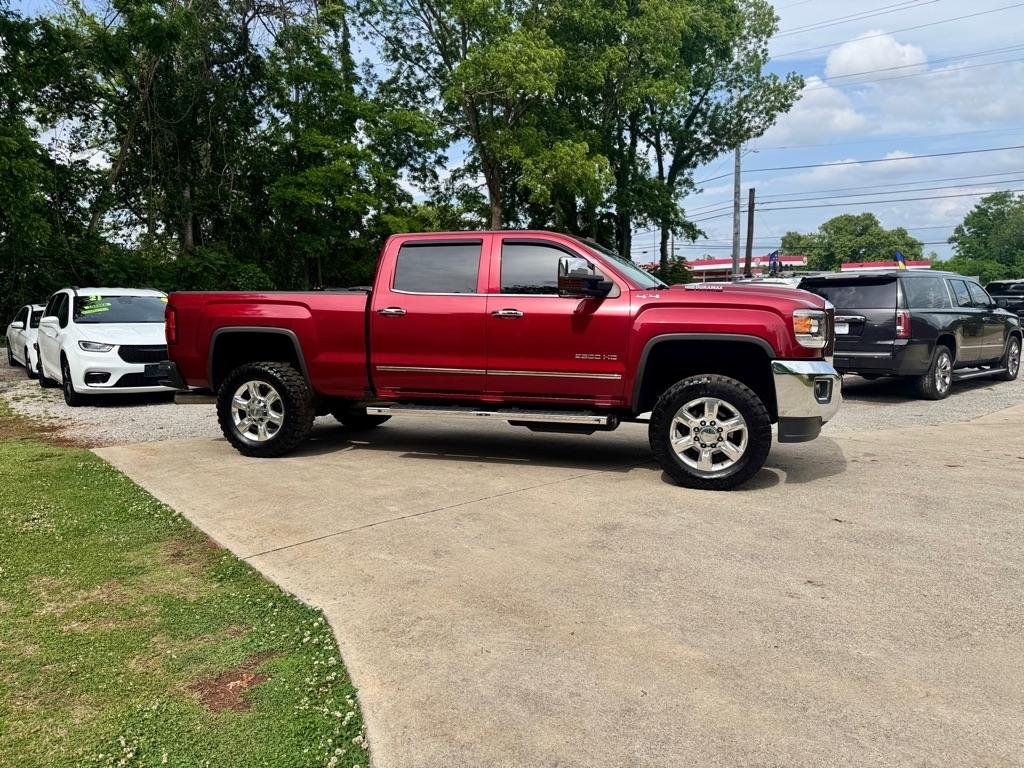 GMC Sierra 2500HD SLT Crew Cab 4WD 2019