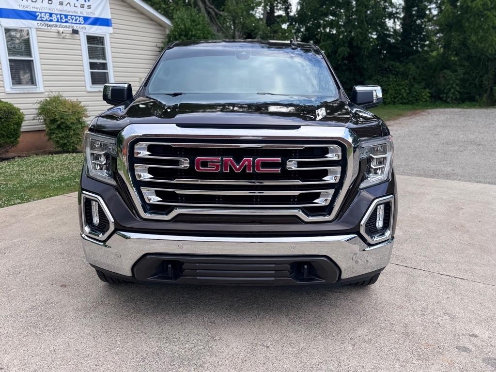2019 GMC Sierra 4WD Crew Cab Short Box SLT's photo