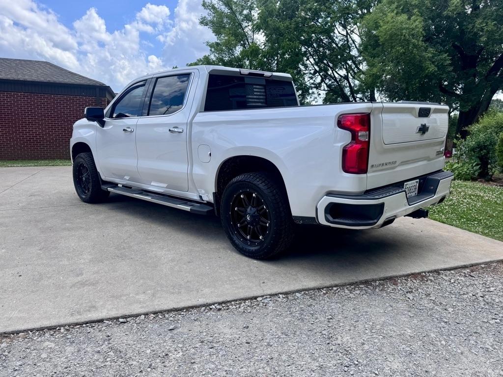 Chevrolet Silverado 1500 Limited High Country Crew Cab 4WD 2022