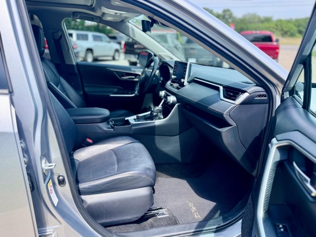 Toyota RAV4 XLE Premium 2019