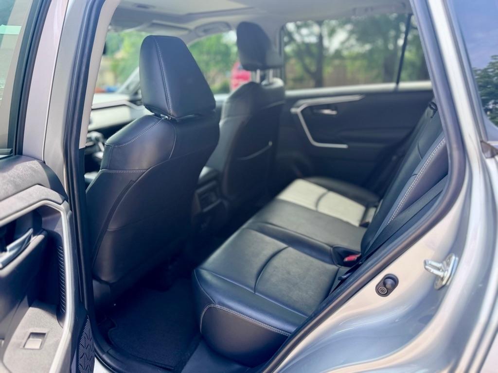 Toyota RAV4 XLE Premium 2019