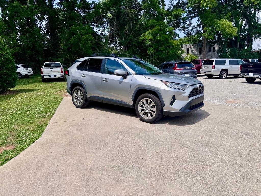 Toyota RAV4 XLE Premium 2019
