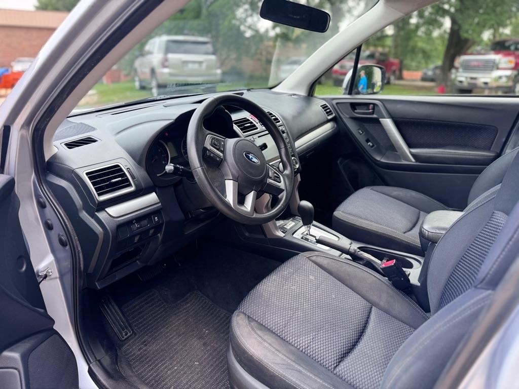 Subaru Forester  2017